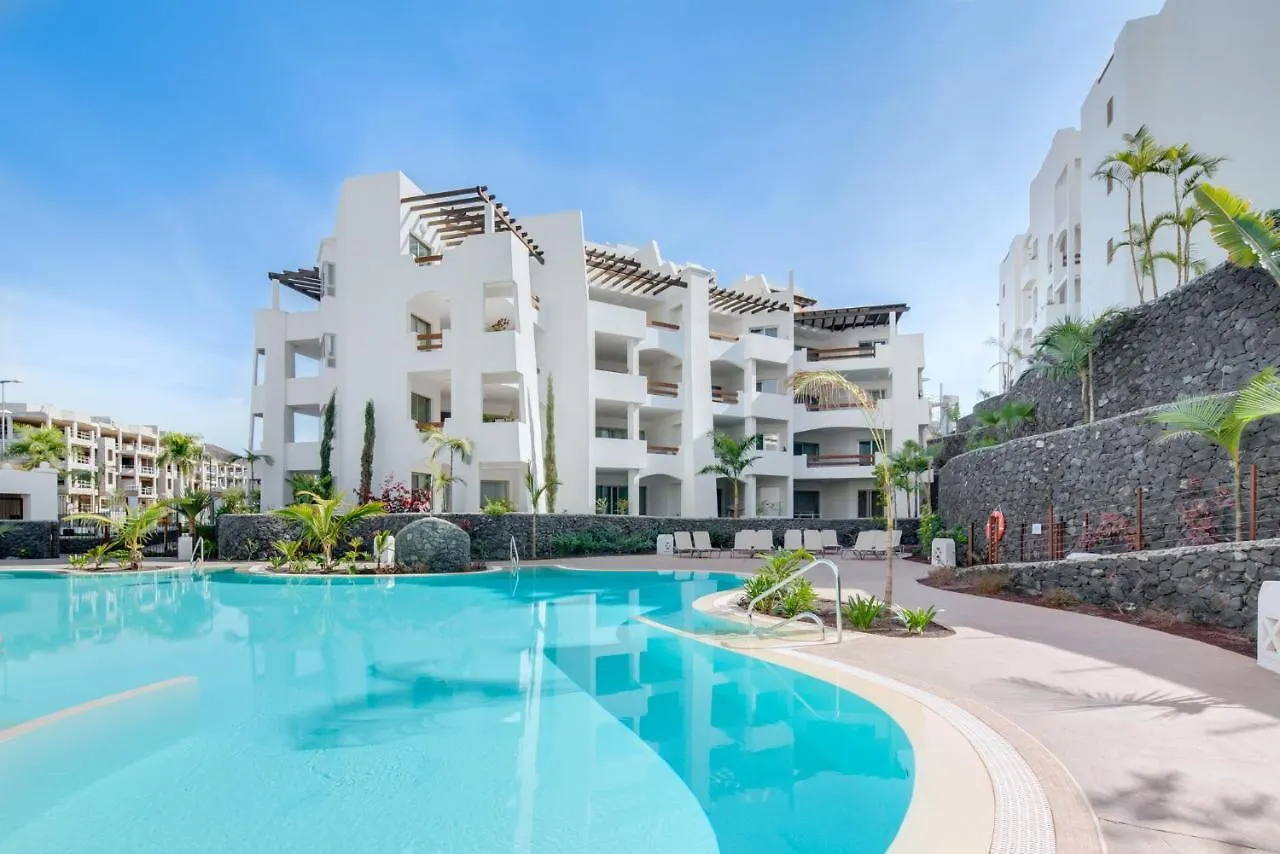 Teguise 3-3 Penthouse Pool View & Jacuzzi 2B Villa Palm-mar Holiday home